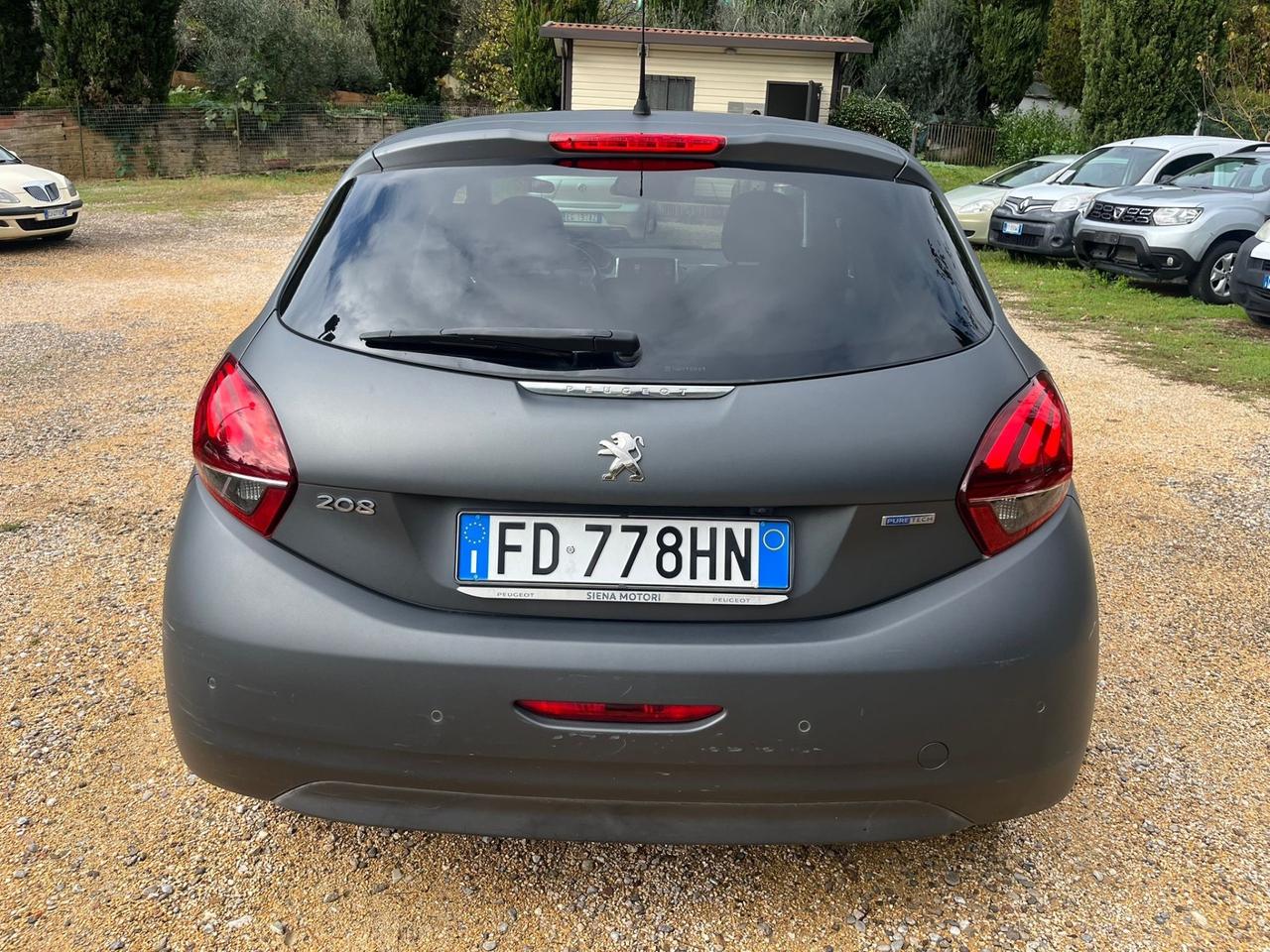 Peugeot 208 PureTech 82 5 porte Allure