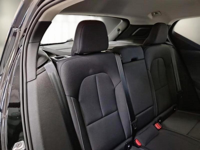 VOLVO XC40 T3 automatico Momentum Pro