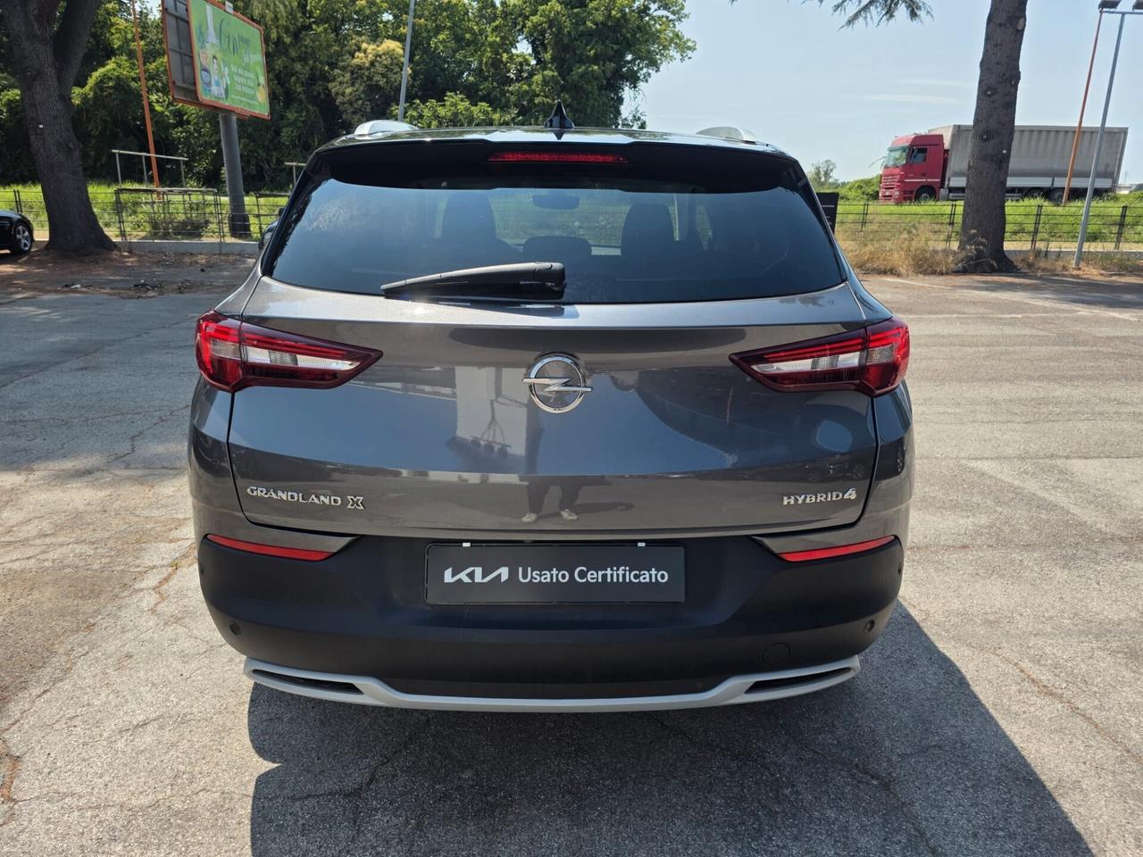 Opel Grandland X 1.6 Hybrid4 Plug-in aut. AWD