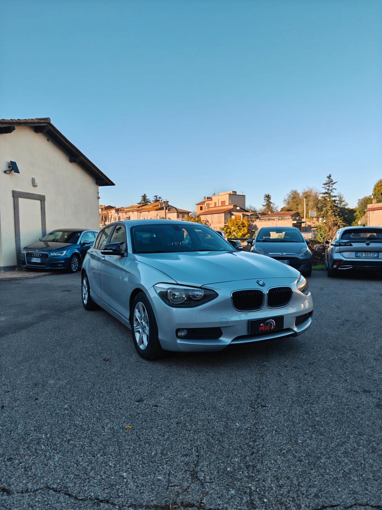 Bmw 116d 5p. Efficient Dynamics