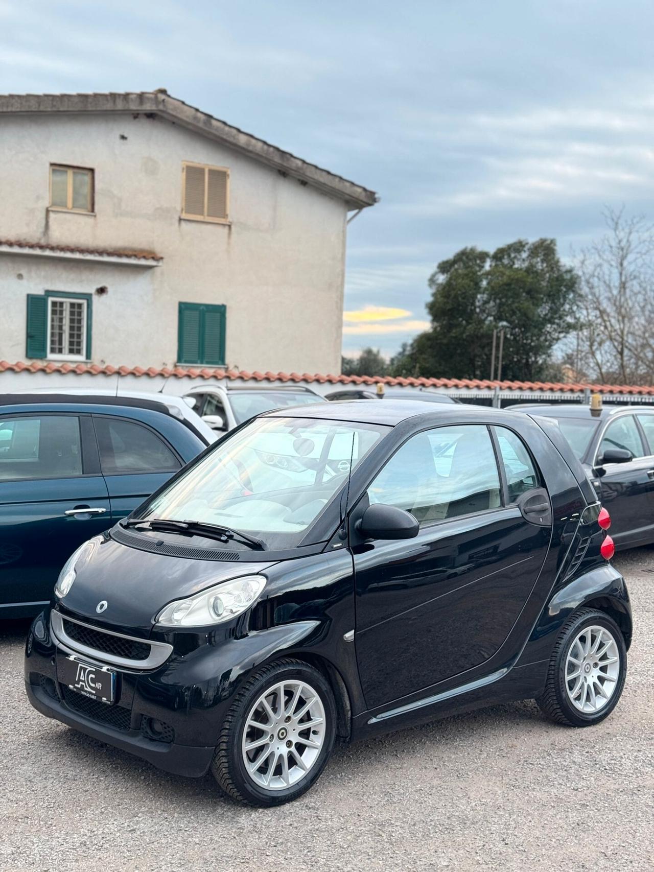 Smart ForTwo 1000 52 kW coupé passion