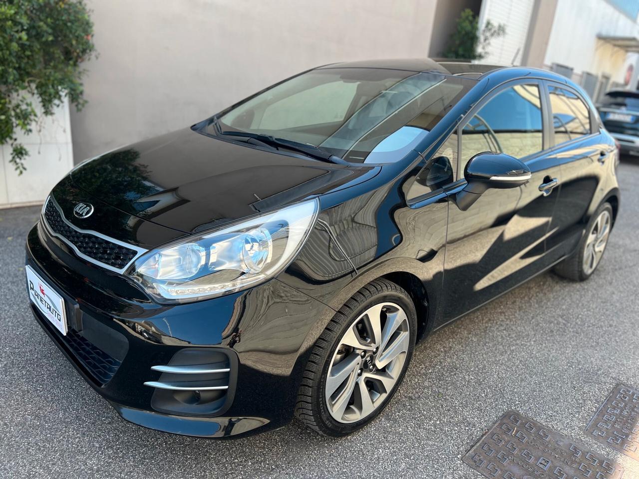 Kia Rio 5pt 1.1 crdi 75cv E6 COOL NAVI/CAMERA/17; OK NEOPAT.