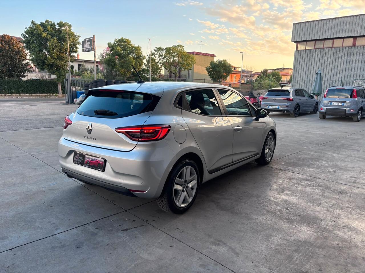 Renault Clio TCe 90 CV 5 porte Business PREZZO PROMO