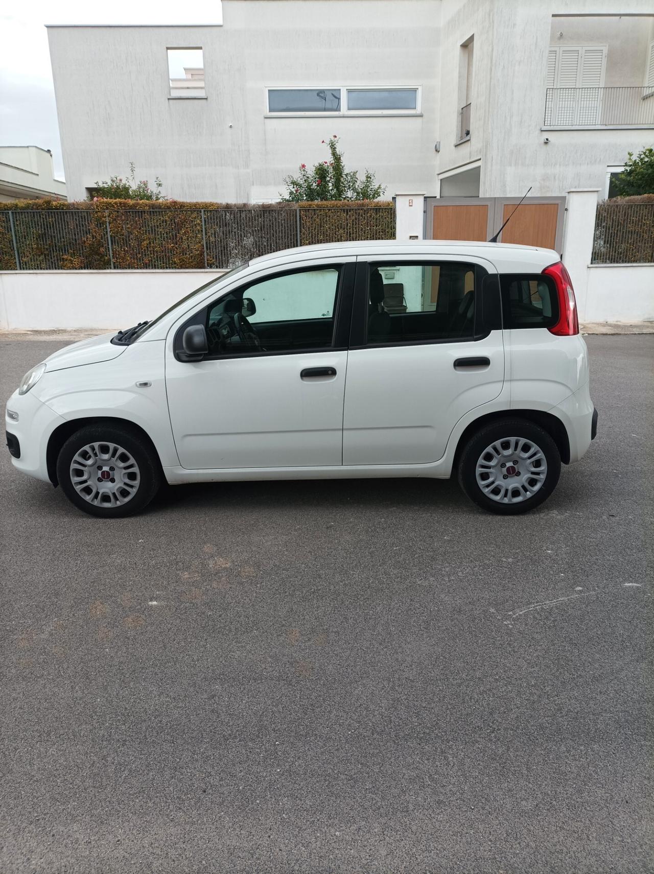 Fiat Panda 1.2 Lounge - 2019