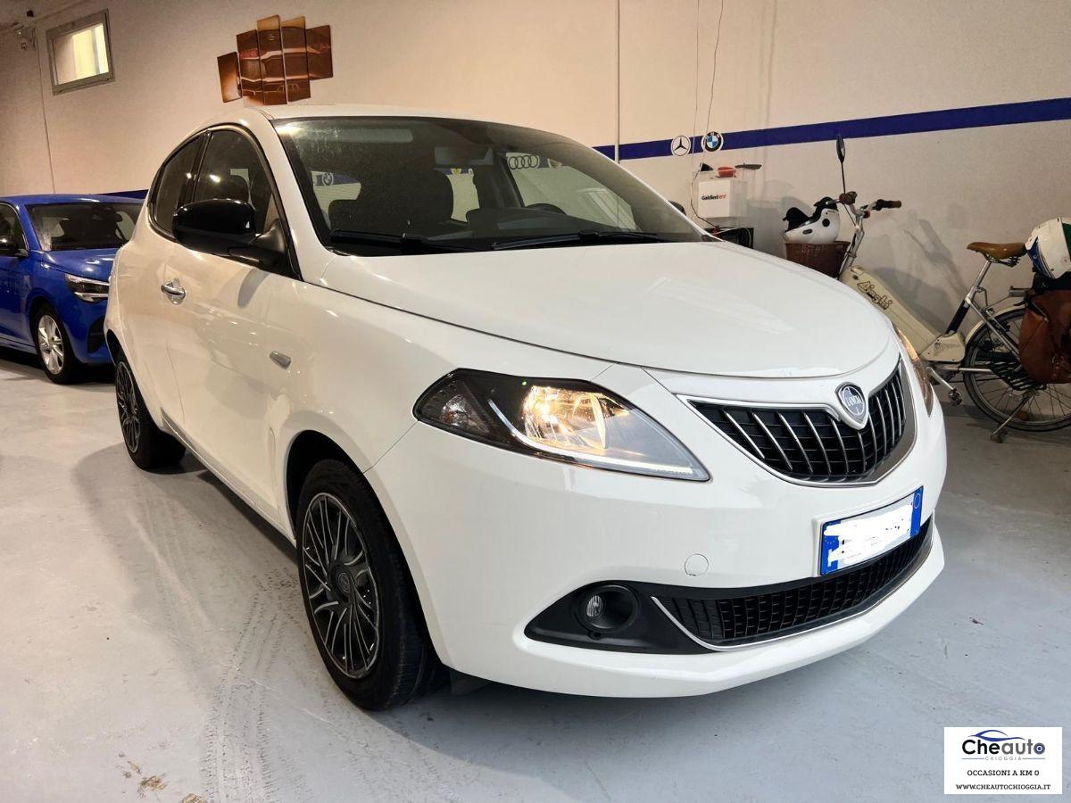 LANCIA - Ypsilon - 1.0 FireFly 5p. S&S Hybrid Oro