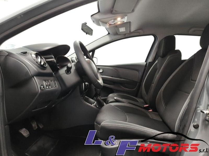 Renault Clio GPL CASA MADRE 90cv MOSCHINO