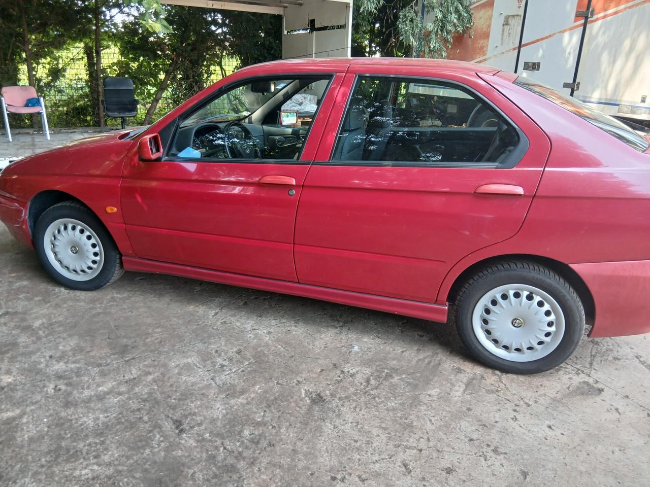 Alfa Romeo 145 1.6i 16V Twin Spark cat L
