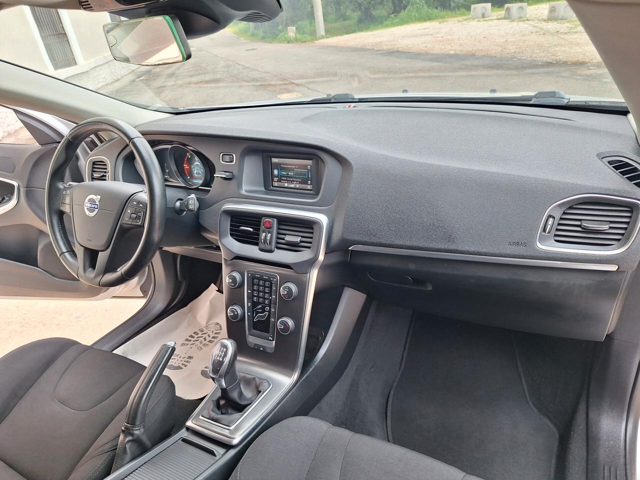 Volvo V40 D2 1.6 DIESEL Kinetic PERFETTA