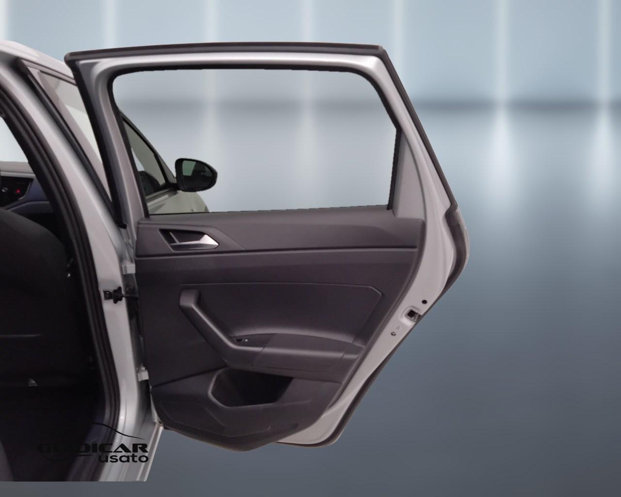 VOLKSWAGEN Taigo - Taigo 1.0 tsi R-Line 115cv