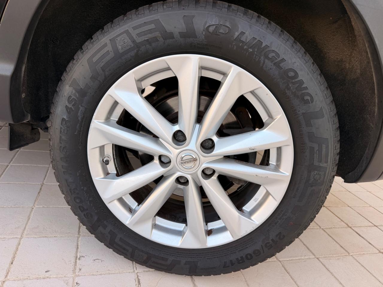 Nissan Qashqai 1.5 dCi Visia