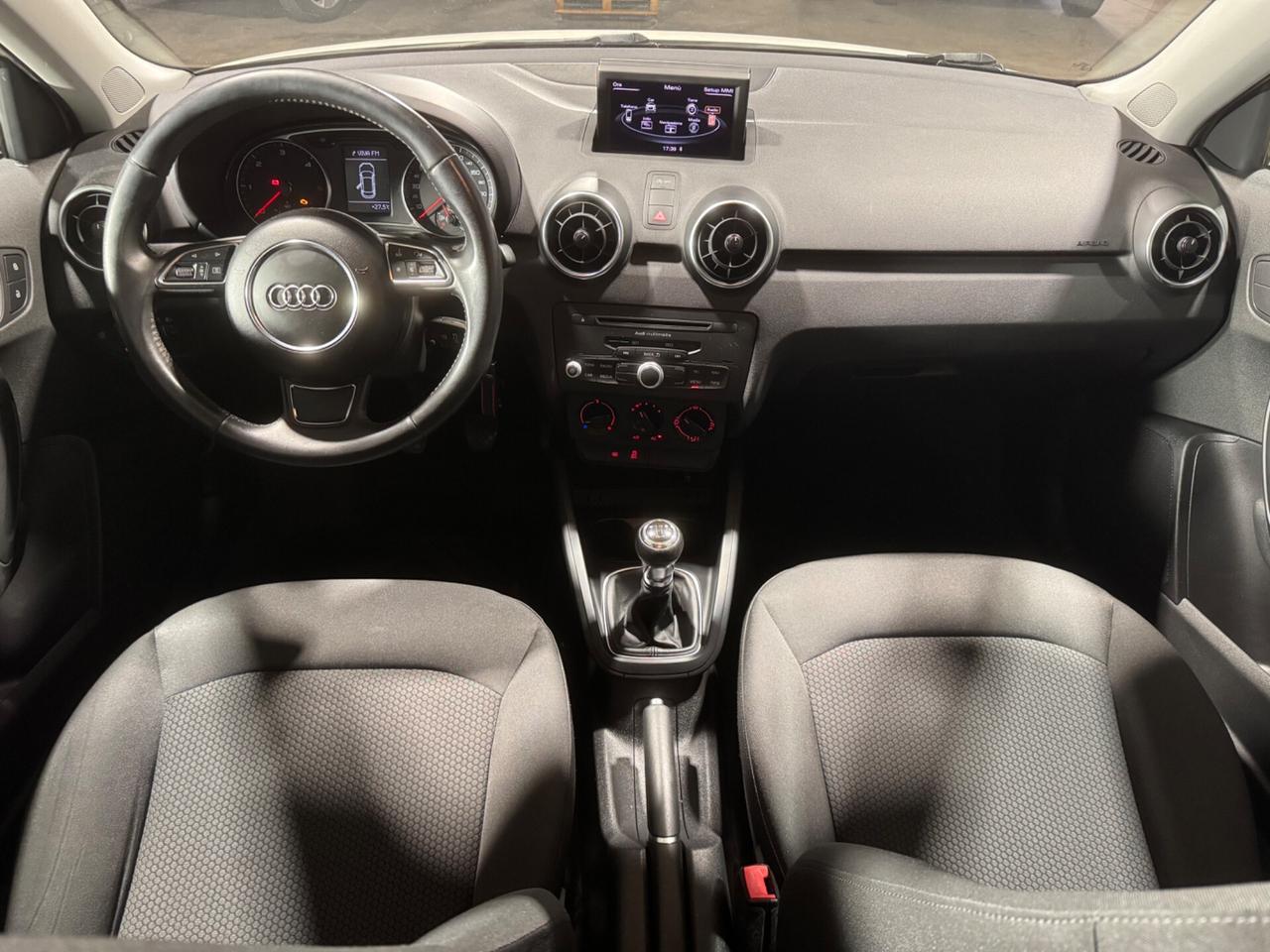 Audi A1 1.6 TDI 90CV MANUALE NEOPATENTATI