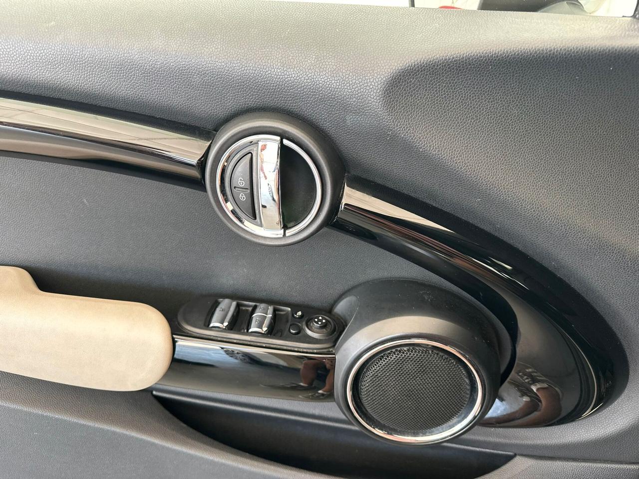 Mini 1.5 Cooper D Hype Cabrio 2019