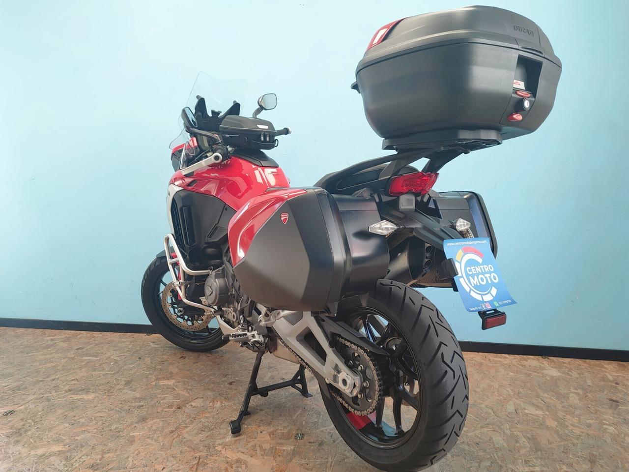 Ducati Multistrada V4 S Travel Radar
