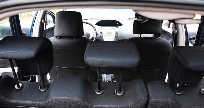 Toyota Yaris 1.0 5 porte Sol 89.000KM CLIMA NEOPATENTATI RADIO CD