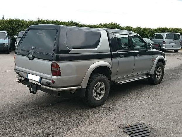 Mitsubishi L200 2.5 TDI 4WD 100CV G.Traino