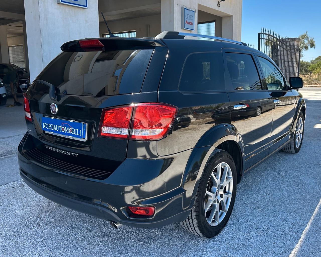 Fiat Freemont 2.0 Mjt 170cv 4x4 aut. Black Code 120milaKM