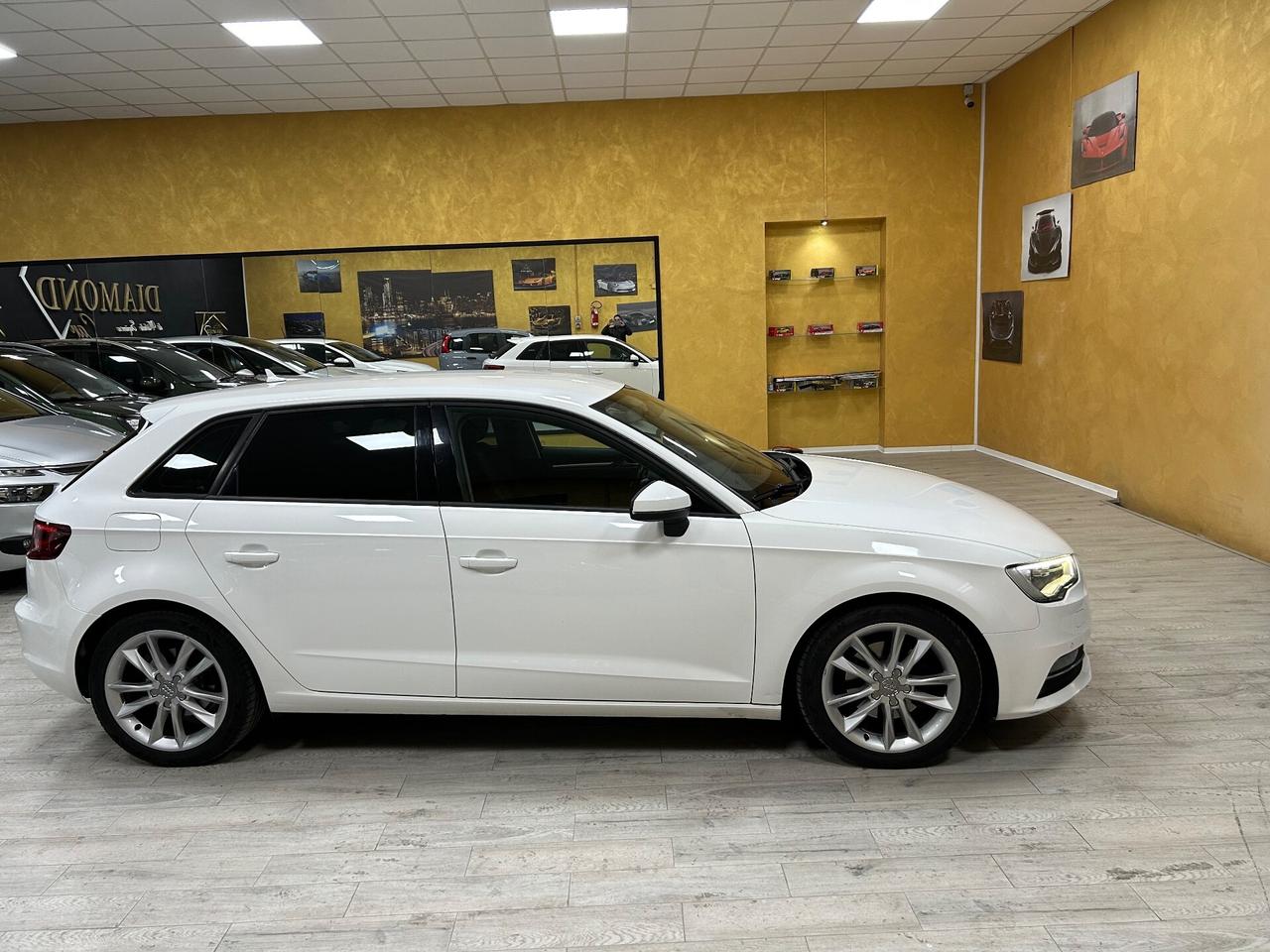 AUDI A3 1.6 Tdi 110 cv “NAVI/LED/VETRI OSC”-2016