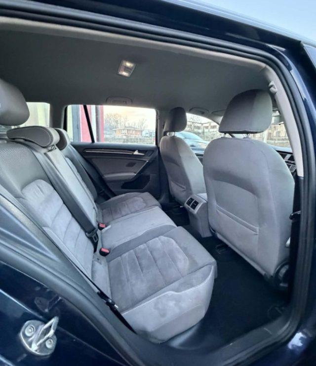 VOLKSWAGEN Golf Variant 2.0 TDI Executive BlueMotion Technology