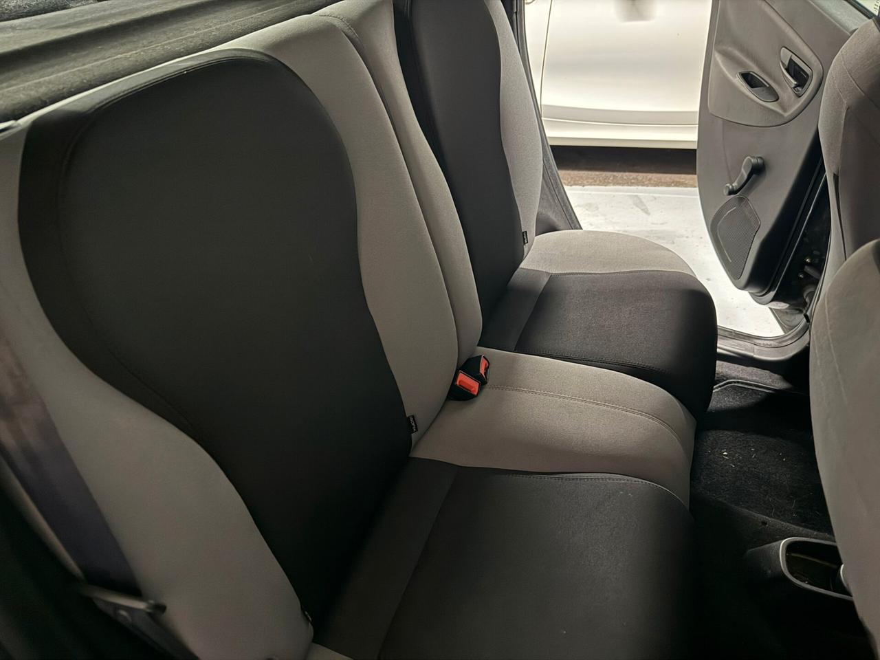 Lancia Ypsilon frizione nuova, distribuzione nuova