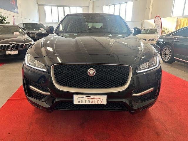 JAGUAR - F-Pace 2.0d i4 Pure awd 180cv auto my18