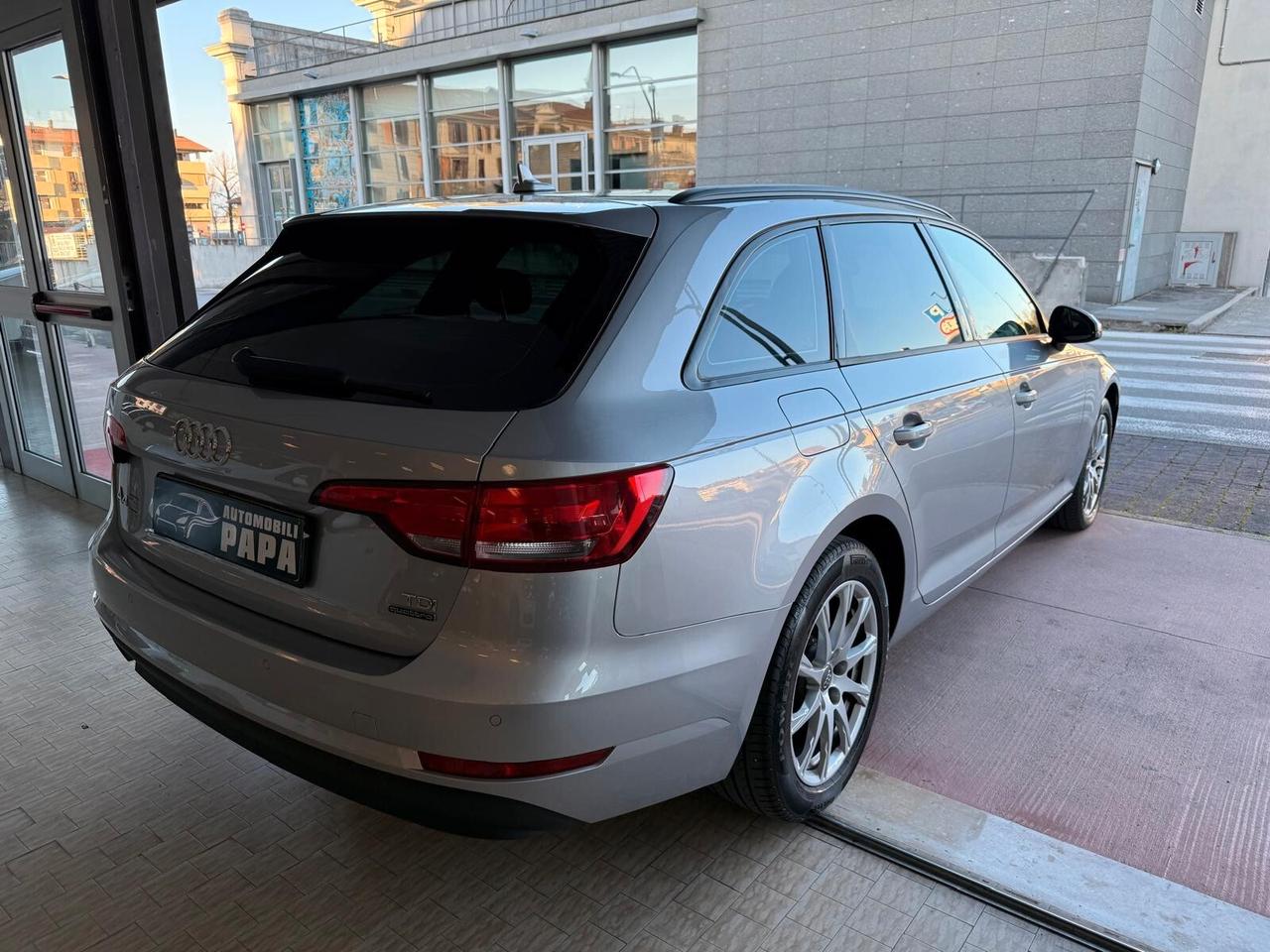 A4 Avant 2.0 TDI 190 CV quattro S tronic Business Sport (140 kw) Gancio Traino