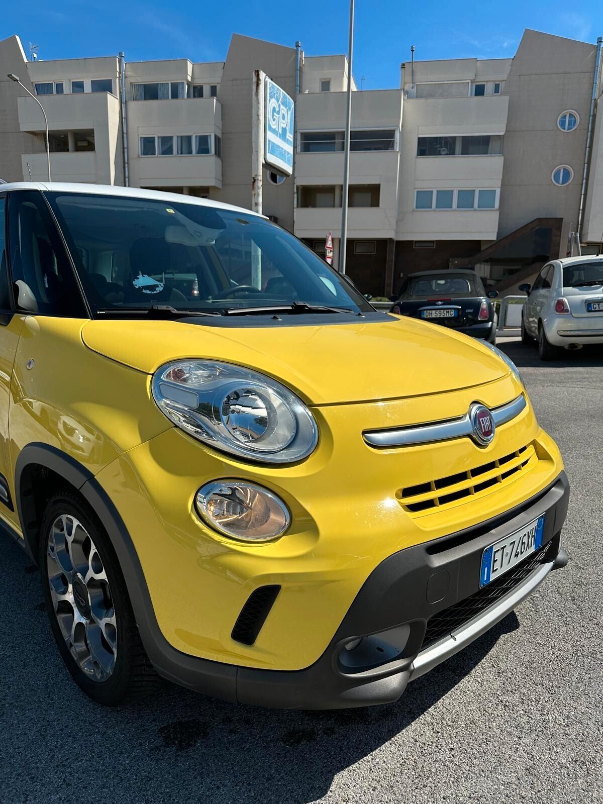 Fiat 500L 1.6 Multijet 105 CV Trekking