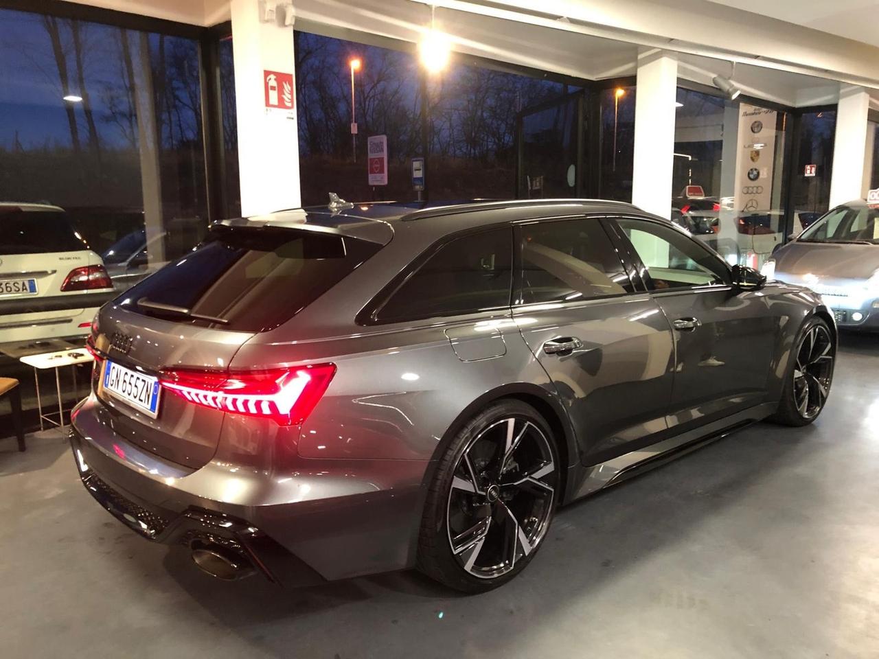 Audi RS6 RS 6 Avant 4.0 TFSI V8 quattro tiptronic
