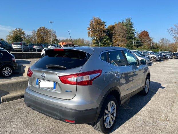 NISSAN Qashqai 1.5 dCi Business