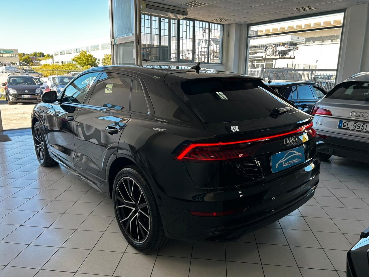Audi Q8 50 TDI 286 CV quattro tiptronic Sport 2020