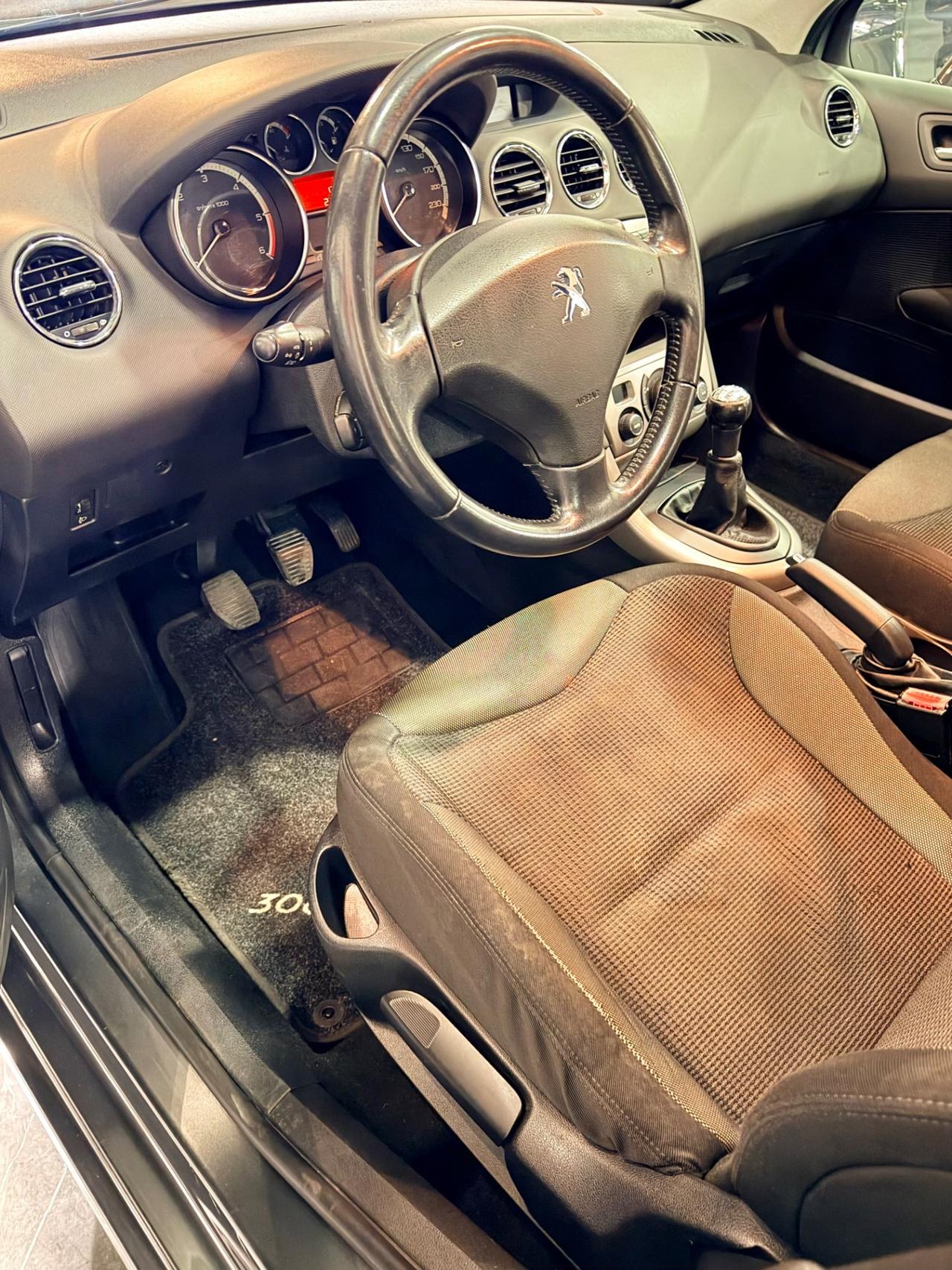 Peugeot 308 1.6 8V HDi 93CV 5p. Active
