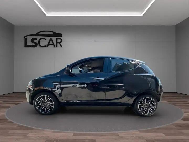 Lancia Ypsilon 1.0 FireFly 5 porte S&S Hybrid Gold UNIPRO -PROMO FINANZIAMENTO