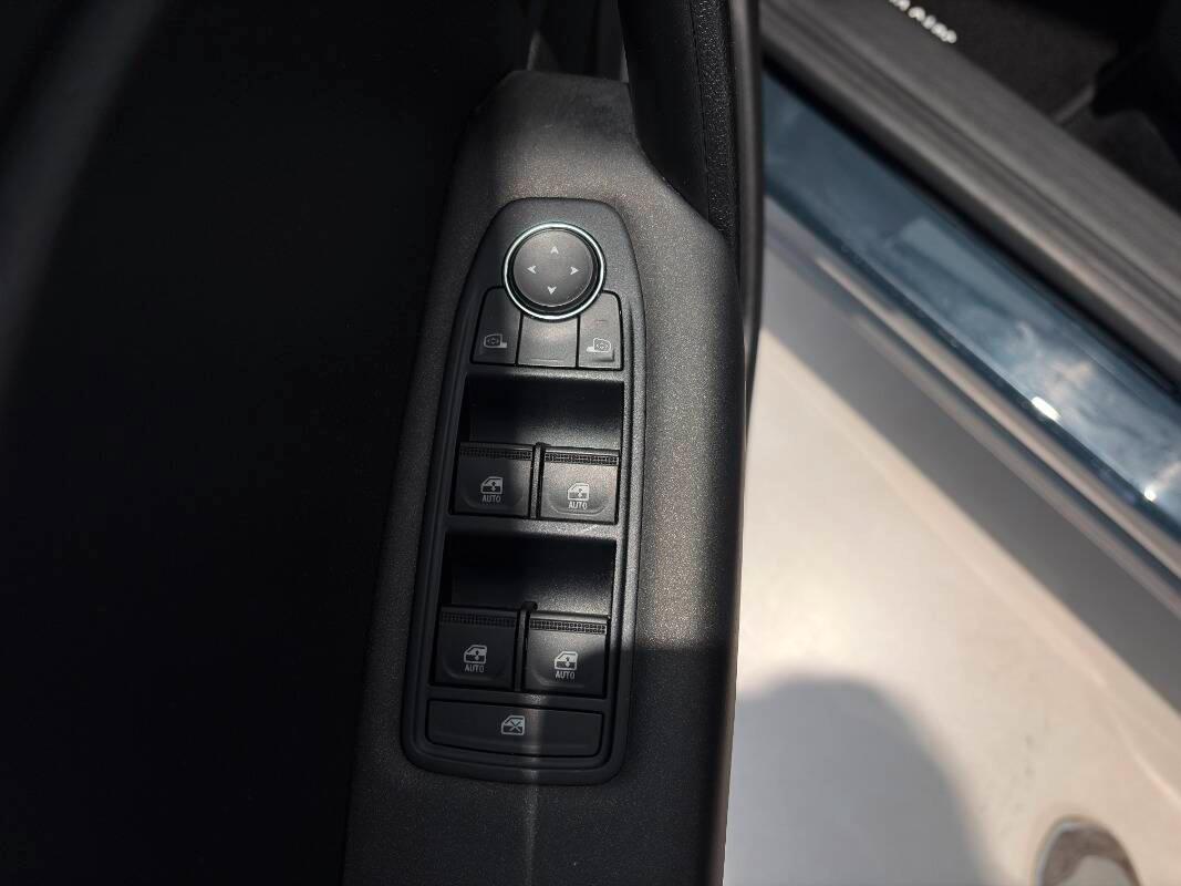Renault Captur 1.6 E-Tech full hybr.Equilibre 145cv auto
