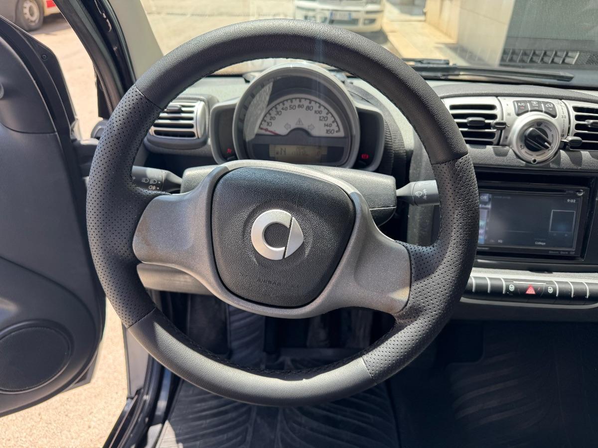 SMART Fortwo 1000 52 kW coupÃ© passion