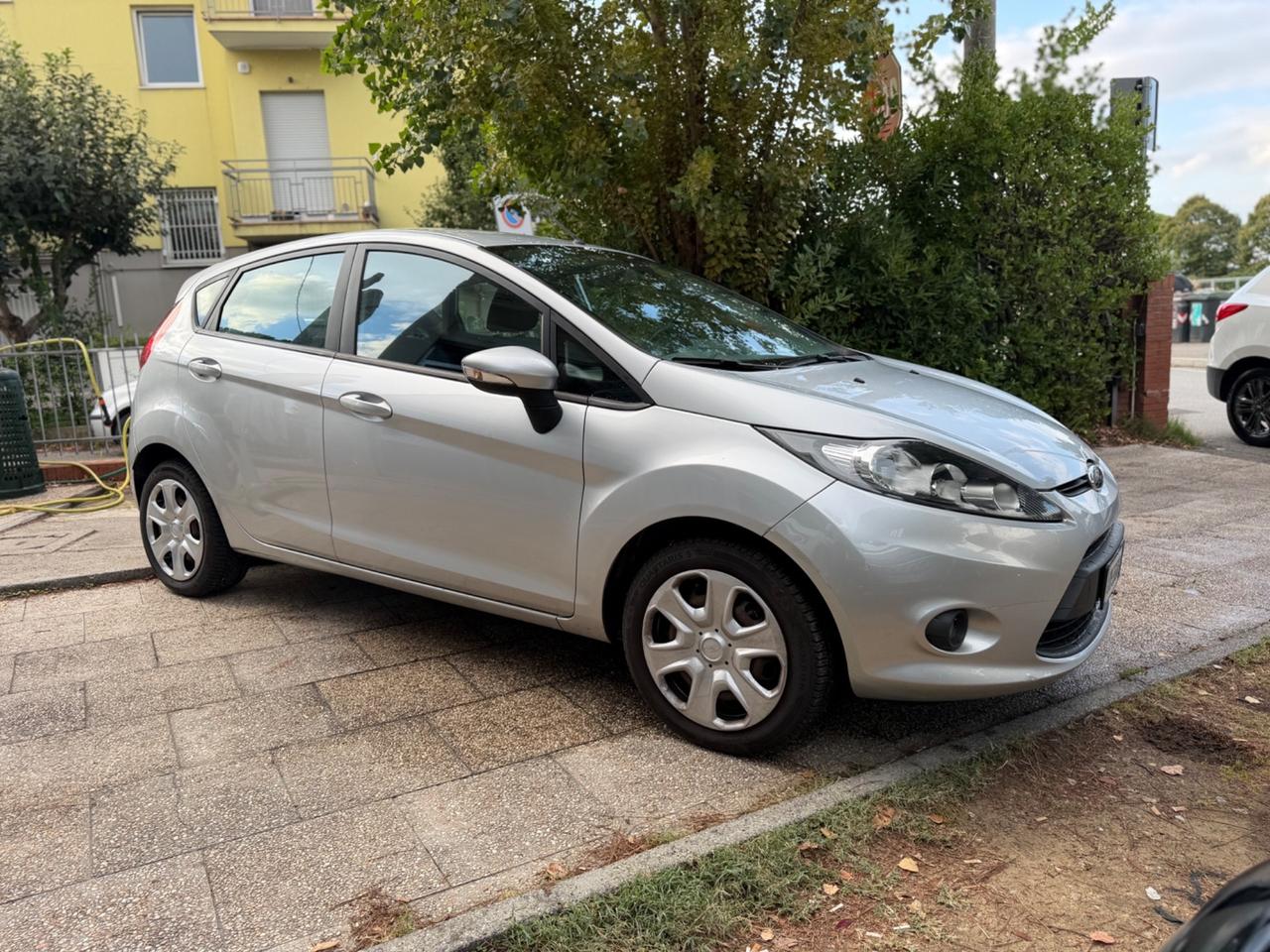 Ford Fiesta+ 1.2 82CV 5 porte 72.000 KM!!