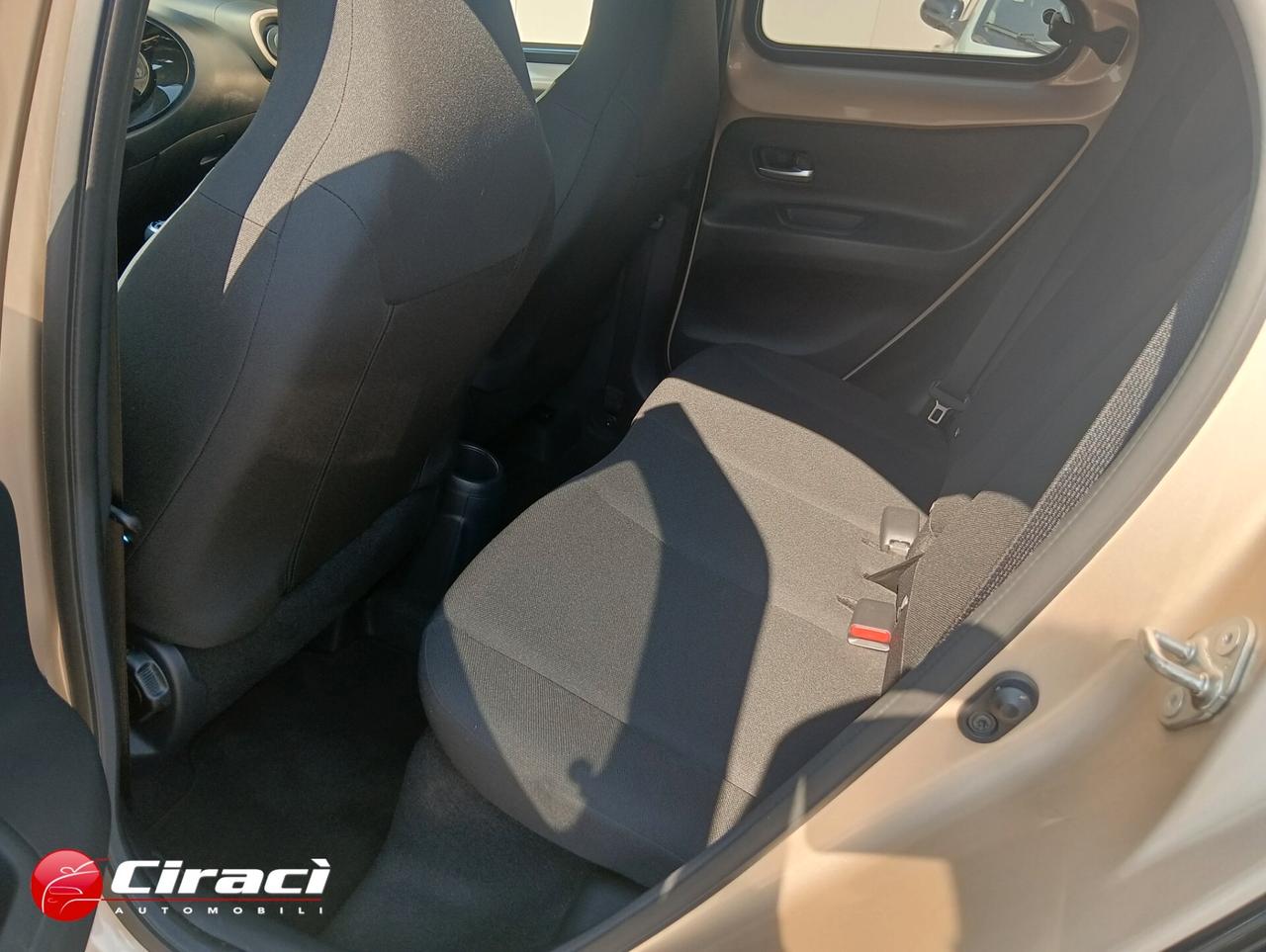 Toyota Aygo X 1.0 VVT-i 72 CV 5 porte Trend