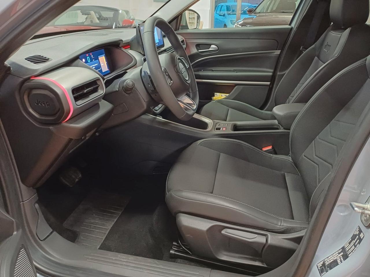 Jeep Avenger 1.2 Turbo 110 CV MHEV Summit