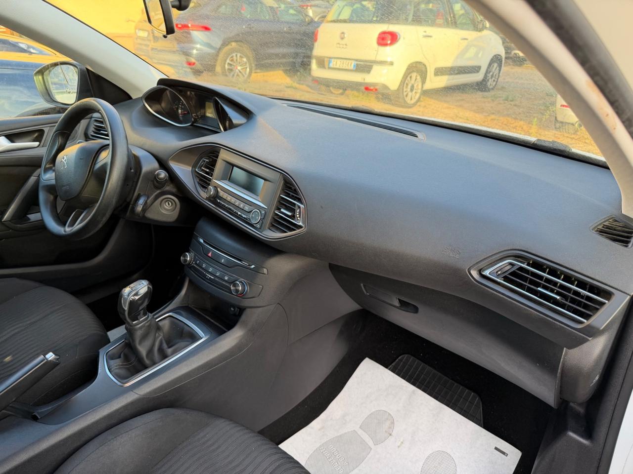 Peugeot 308 1.6 HDi 92 CV SW Business