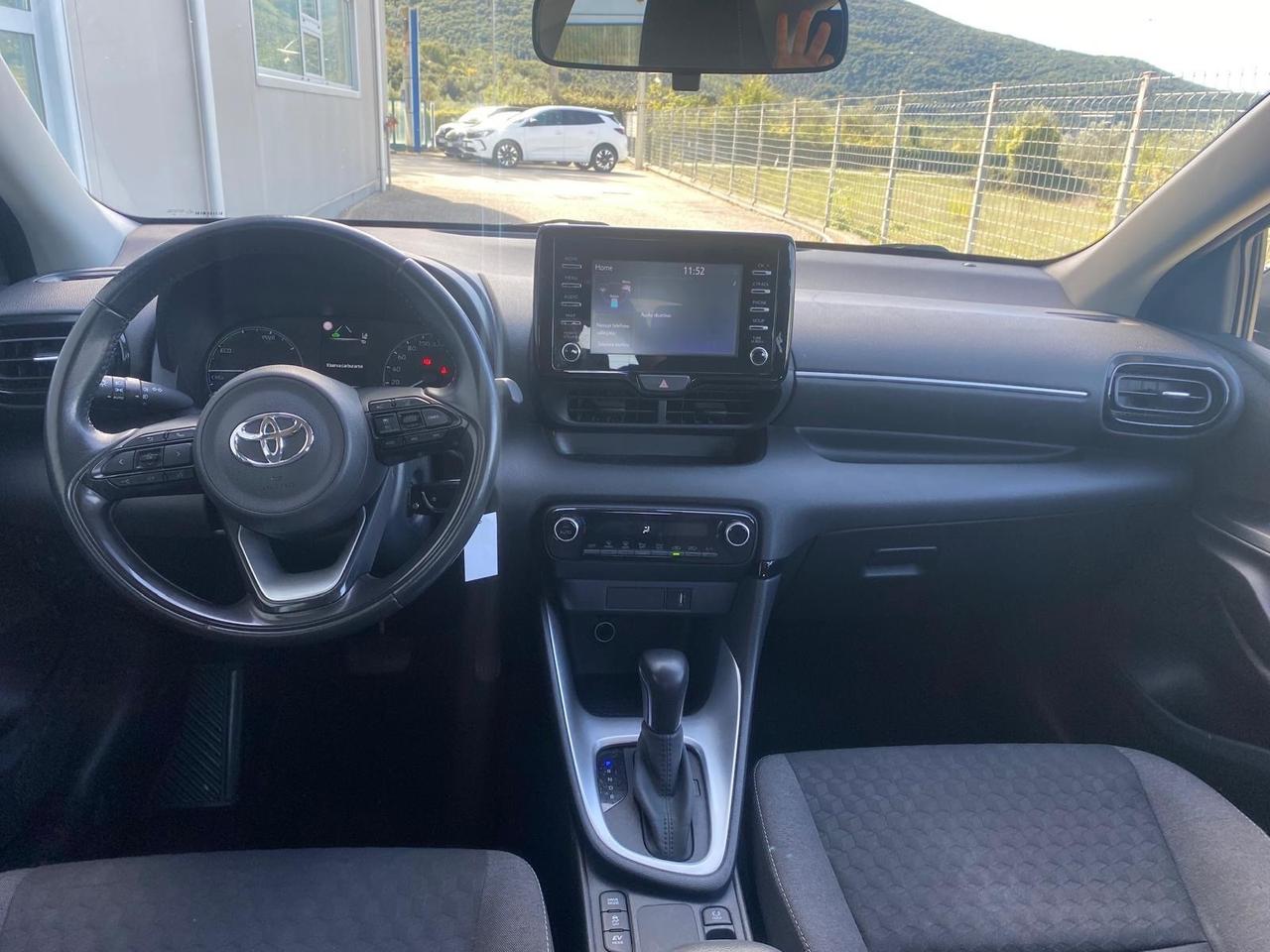 Toyota Yaris 1.5 Hybrid 5 porte Business