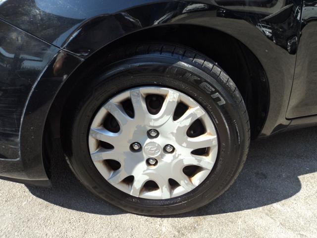HYUNDAI i20 1.2 5p. Sound Edition