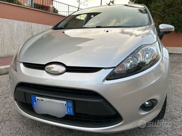 Ford Fiesta 1.4 TDCi ideale per neo patentati