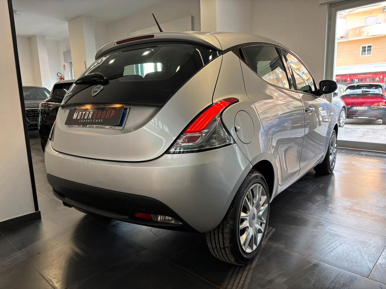 Lancia Ypsilon 1.3 MJT 16V 95 CV 5 porte S&S Platinum