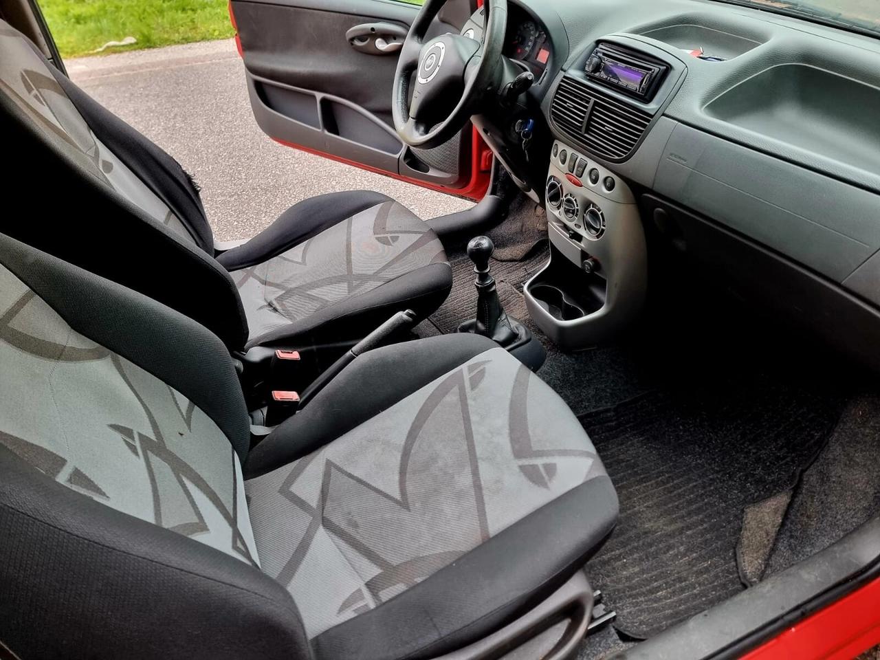 Fiat Punto 1.2 3p ADATTA A NEOPATENTATI