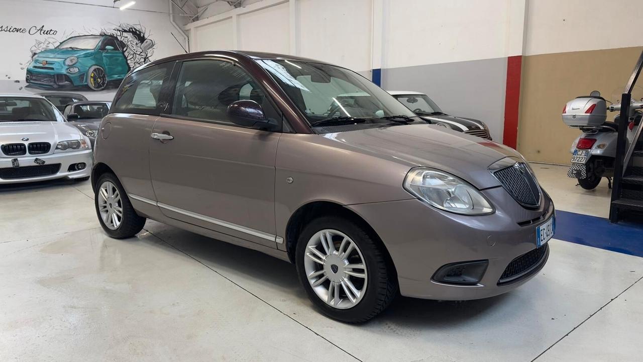 Lancia Ypsilon 1.2 Oro