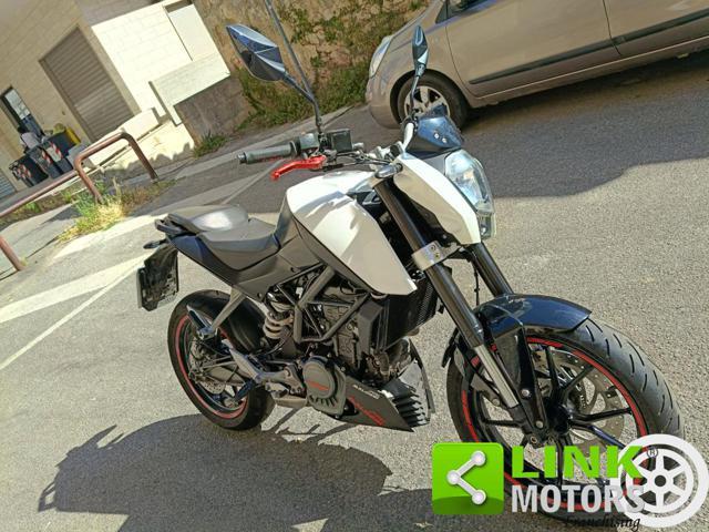 KTM 125 Duke 2016