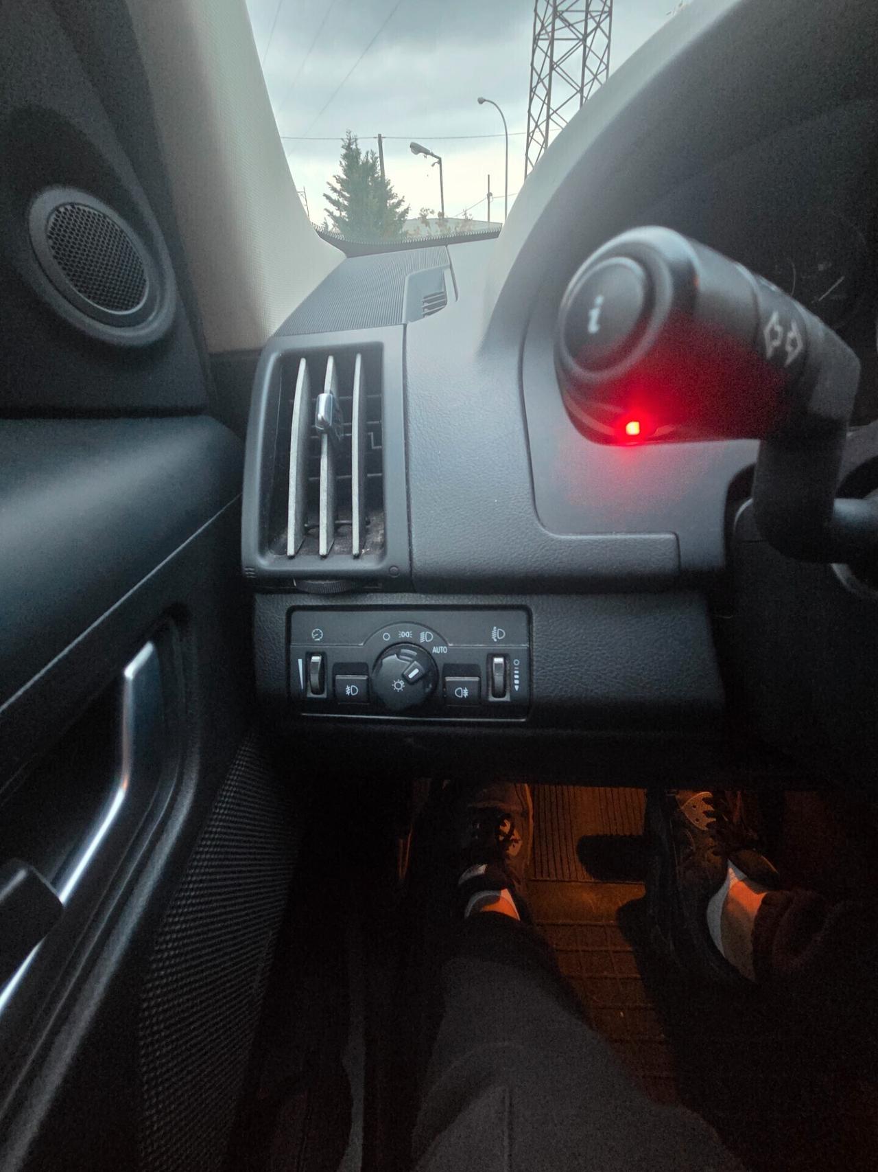 Land Rover Freelander 2.2 TD4 Gancio traino