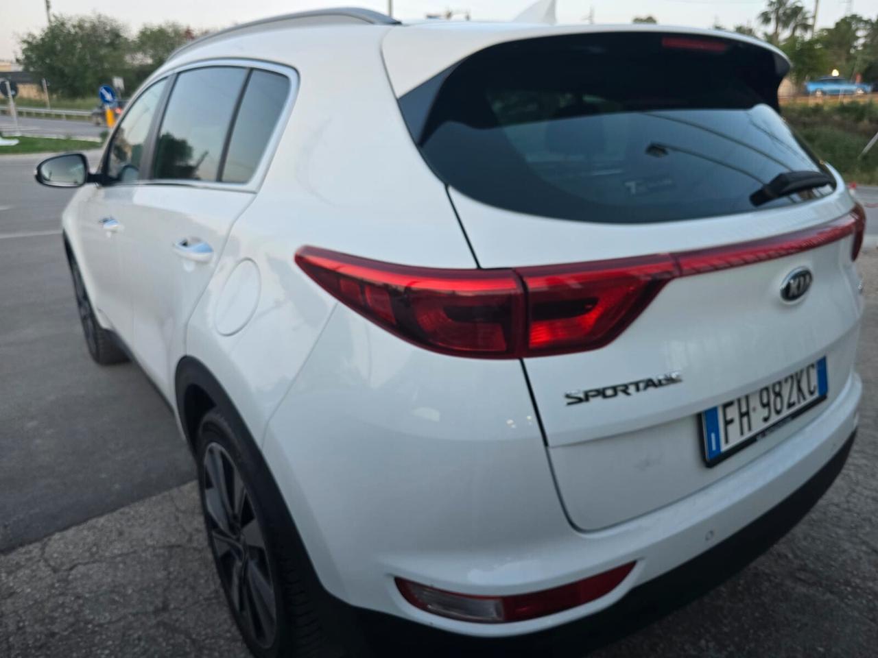 Kia Sportage 2.0 CRDI AWD Feel Rebel