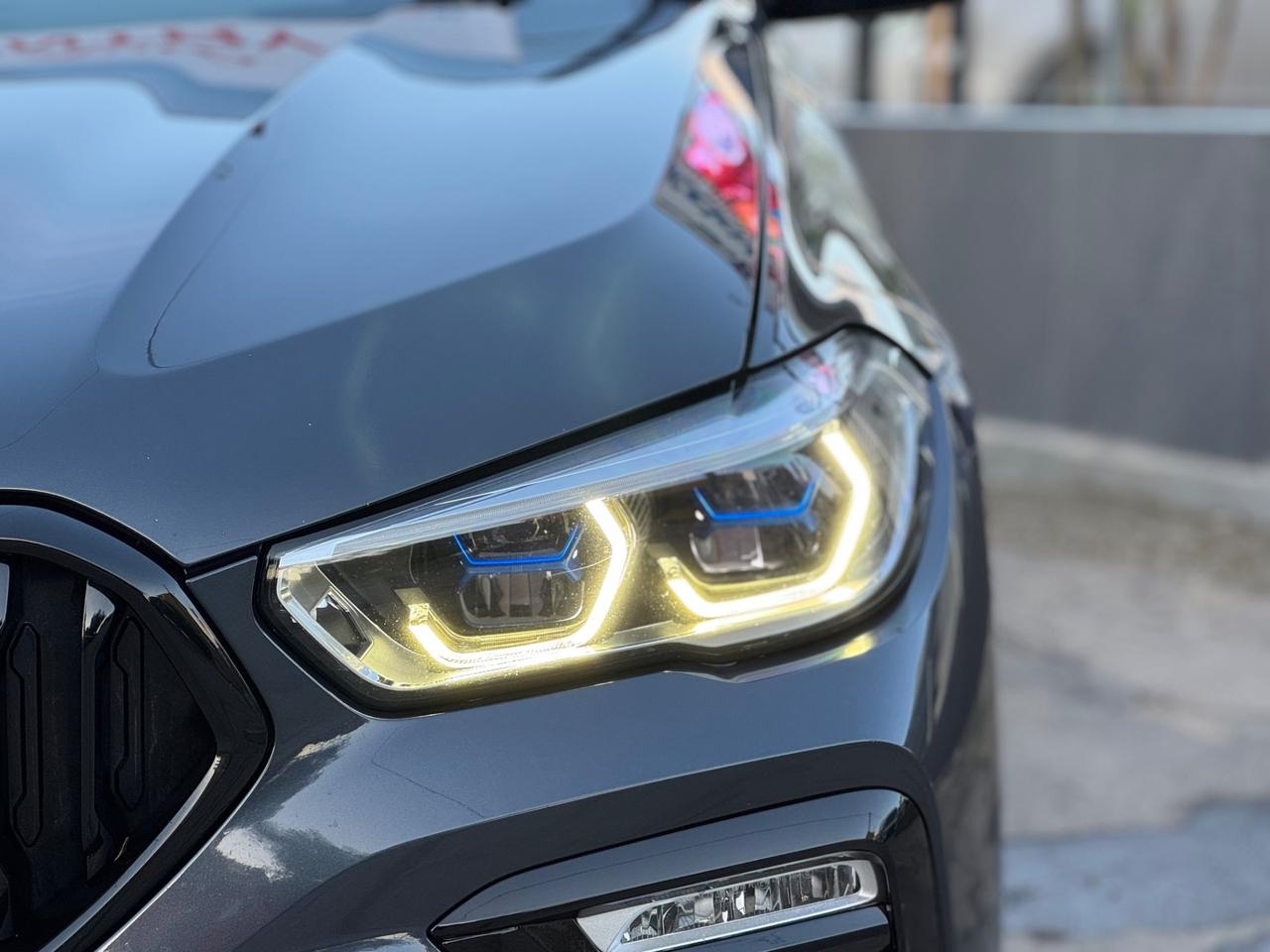 BMW X6 M 50D 400 CV TETTO R22 FULL IVA ESPOSTA