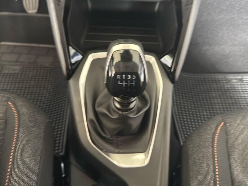 Peugeot 208 Edition Turbo benzina 100 Garanzia 8 Anni