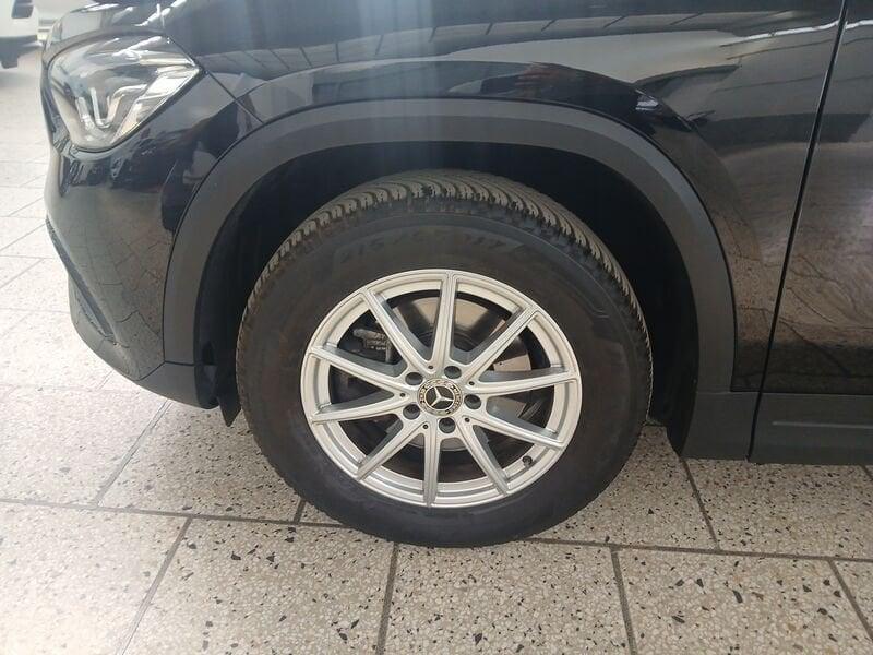 Mercedes-Benz GLA (H247) 180 d Automatic Business
