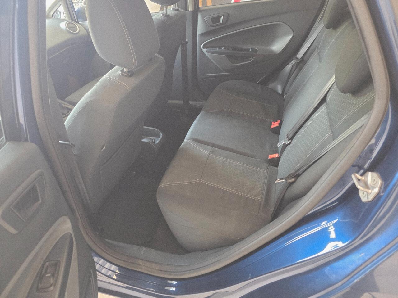 Ford Fiesta 1.4 5 porte Bz.- GPL Titanium
